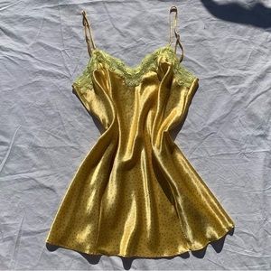 Victoria's Secret Vintage Women's Large Slip Dress Satin Yellow Pink Polka Dots